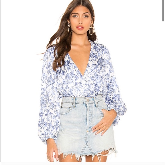 Lovers + Friends Tops - NWT Lovers + Friends Floral Long-sleeve Bodysuit